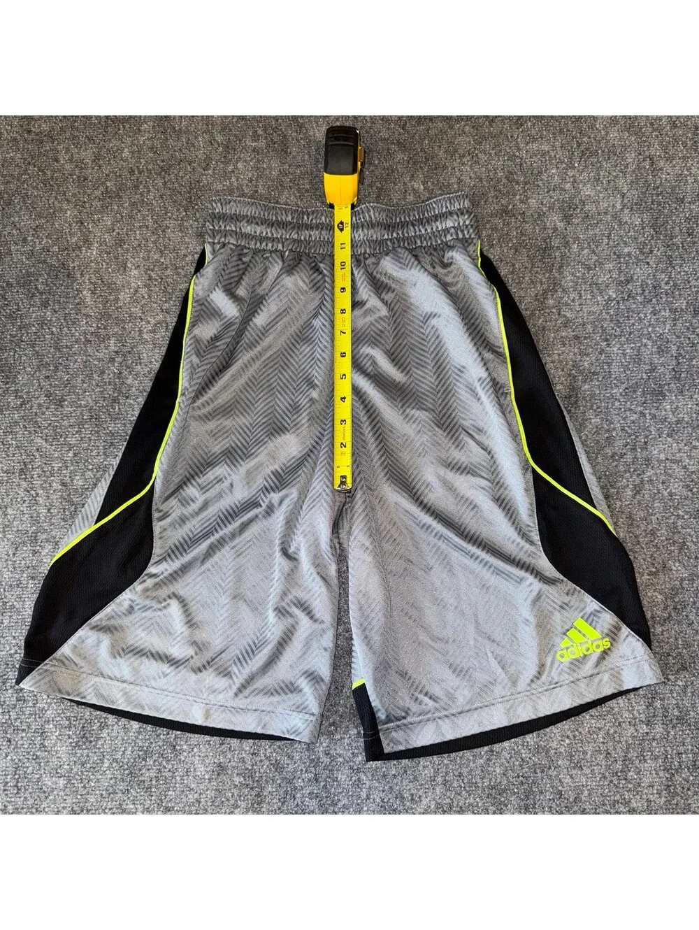 Adidas Basketball Lime Green Baggy Hoop Shorts Mens SM Vtg y2k 90s Rare